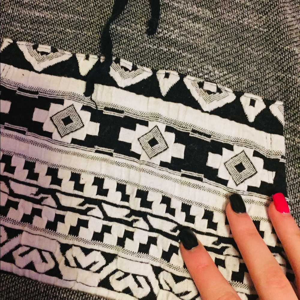 Sweatshirt - Picture 2 of 3